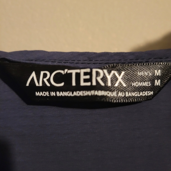 Arcteryx Squamish Windbreaker Hoody - Picture 5 of 6